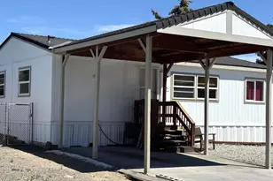 4647 Winter Ave, Klamath Falls, OR 97603 - Photo 2