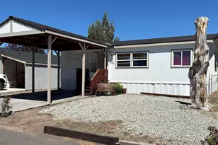 4647 Winter Ave, Klamath Falls, OR 97603 - Photo 1