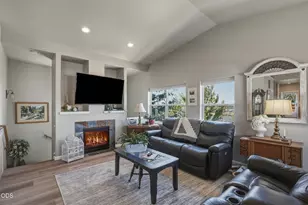 63776 Hunters Cir, Bend, OR 97701 - Photo 12