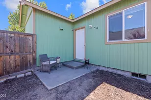 1345 NE 3rd St, Redmond, OR 97756 - Photo 22