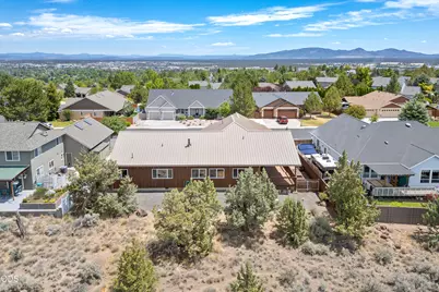 3099 SW Cascade Vista Drive, Redmond, OR 97756 - Photo 42