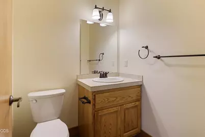 3099 SW Cascade Vista Drive, Redmond, OR 97756 - Photo 32