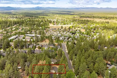 19637 Poplar Street, Bend, OR 97702 - Photo 48
