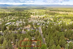 19637 Poplar St, Bend, OR 97702 - Photo 48