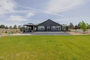 64794 Hunnell Rd, Bend, OR 97703 - Photo 42