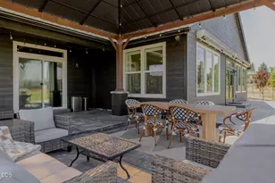 64794 Hunnell Rd, Bend, OR 97703 - Photo 42