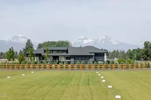 64794 Hunnell Rd, Bend, OR 97703 - Photo 58