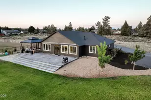 64794 Hunnell Rd, Bend, OR 97703 - Photo 48