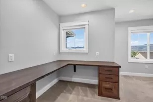 4048 Fieldbrook Ave, Medford, OR 97504 - Photo 52