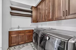 4048 Fieldbrook Ave, Medford, OR 97504 - Photo 32