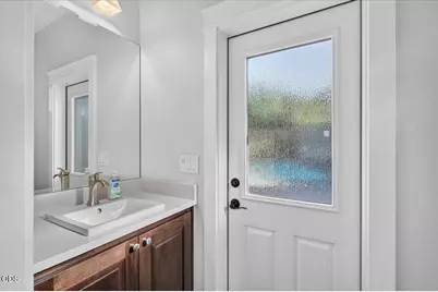 4048 Fieldbrook Avenue, Medford, OR 97504 - Photo 36