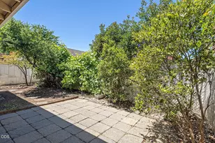 430 W Crystal Dr, Eagle Point, OR 97524 - Photo 16