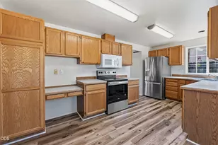 2150 SW 29th St, Redmond, OR 97756 - Photo 6