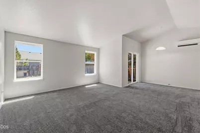 2150 SW 29th Street, Redmond, OR 97756 - Photo 10