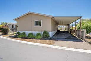 3555 S Pacific Hwy, Medford, OR 97501 - Photo 2