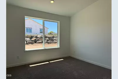 623 NE Mitchell Street #164, Madras, OR 97741 - Photo 12