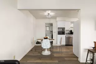 820 NE 4th St, Bend, OR 97701 - Photo 20
