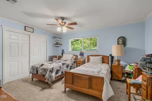 686 Towne St, Grants Pass, OR 97527 - Photo 20