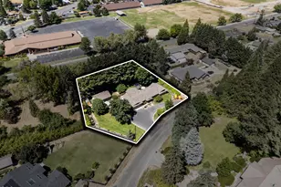 686 Towne St, Grants Pass, OR 97527 - Photo 36