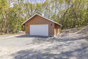 343 High Ridge Terrace, Grants Pass, OR 97526 - Photo 40