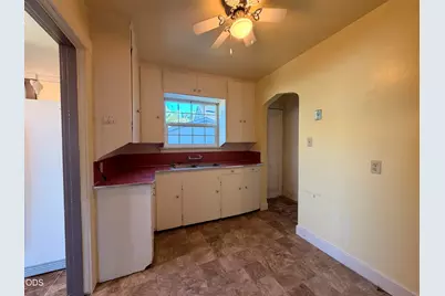 718 Roseway Drive, Klamath Falls, OR 97601 - Photo 10