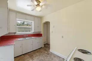 718 Roseway Dr, Klamath Falls, OR 97601 - Photo 18