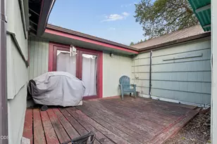 47947 W Commercial St, Oakridge, OR 97463 - Photo 10