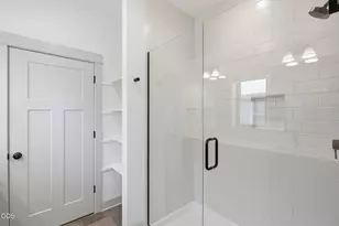 1035 E Horse Back Trail, Sisters, OR 97759 - Photo 30
