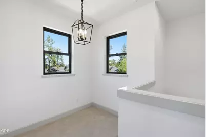 1035 E Horse Back Trail, Sisters, OR 97759 - Photo 40
