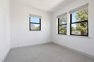 1035 E Horse Back Trail, Sisters, OR 97759 - Photo 30