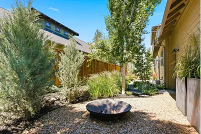 1035 E Horse Back Trail, Sisters, OR 97759 - Photo 44