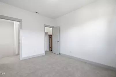 1035 E Horse Back Trail, Sisters, OR 97759 - Photo 34