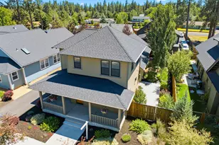 1035 E Horse Back Trail, Sisters, OR 97759 - Photo 52