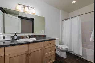 2340 NW Bens Ct, Bend, OR 97703 - Photo 26