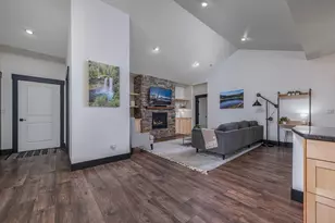 2340 NW Bens Ct, Bend, OR 97703 - Photo 6