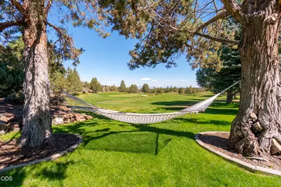 1395 Highland View Loop, Redmond, OR 97756 - Photo 46