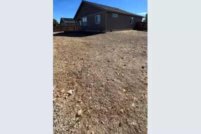 898 SE Strawberry Lane, Madras, OR 97741 - Photo 10