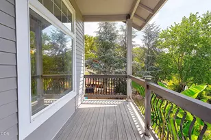 921 NE Beacon Dr, Grants Pass, OR 97526 - Photo 54
