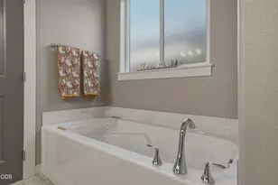 1815 W Williamson Ave, Sisters, OR 97759 - Photo 16
