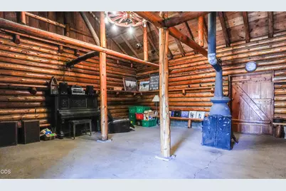 200 S Oregon Street, Dorris, CA 96023 - Photo 64
