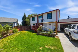 2346 SW 20th Ct, Redmond, OR 97756 - Photo 2