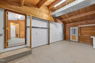 21955 Rickard Rd, Bend, OR 97702 - Photo 96