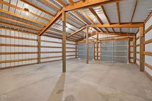 21955 Rickard Rd, Bend, OR 97702 - Photo 36
