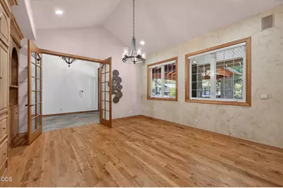 21955 Rickard Road, Bend, OR 97702 - Photo 6