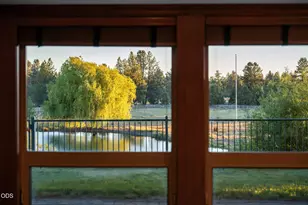21955 Rickard Rd, Bend, OR 97702 - Photo 28