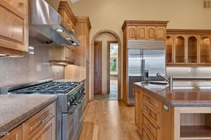 21955 Rickard Rd, Bend, OR 97702 - Photo 22