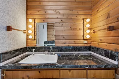 21955 Rickard Road, Bend, OR 97702 - Photo 40