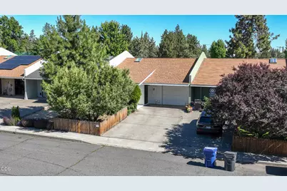 844 SE Stratford Court, Bend, OR 97702 - Photo 1