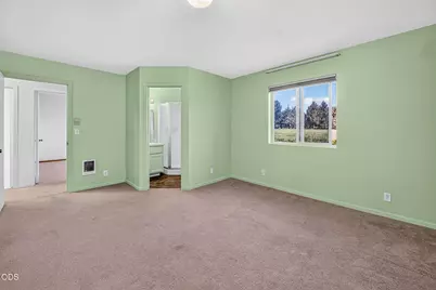 844 SE Stratford Court, Bend, OR 97702 - Photo 24