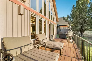 8685 Red Wing Ln, Redmond, OR 97756 - Photo 10